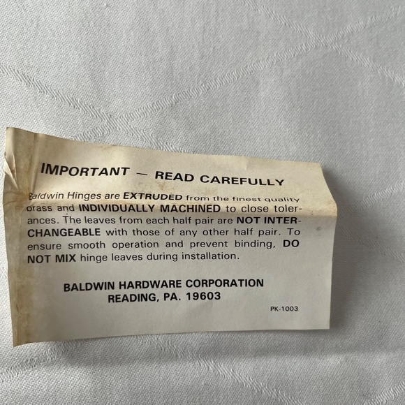 BALDWIN HARDWARE Square Corner Door Hinges 4" x 4" Polished Brass 1040-030 Set - Picture 9 of 9